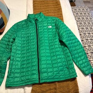 Green - Men’s Northface Puffer Coat - XL